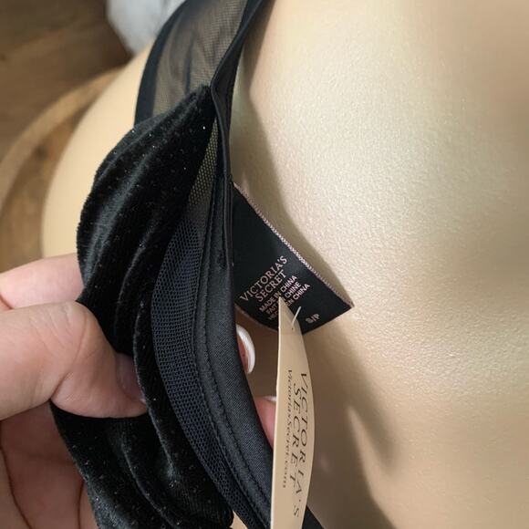 Victoria secret sexy velvet/mesh cutout teddy - Picture 7 of 8